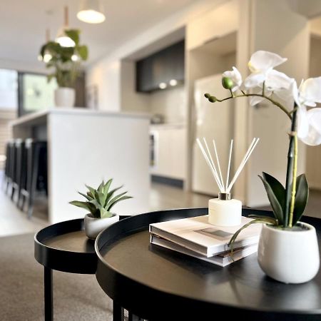Modern & Central City - By Kosh Bnb Hamilton Exteriér fotografie