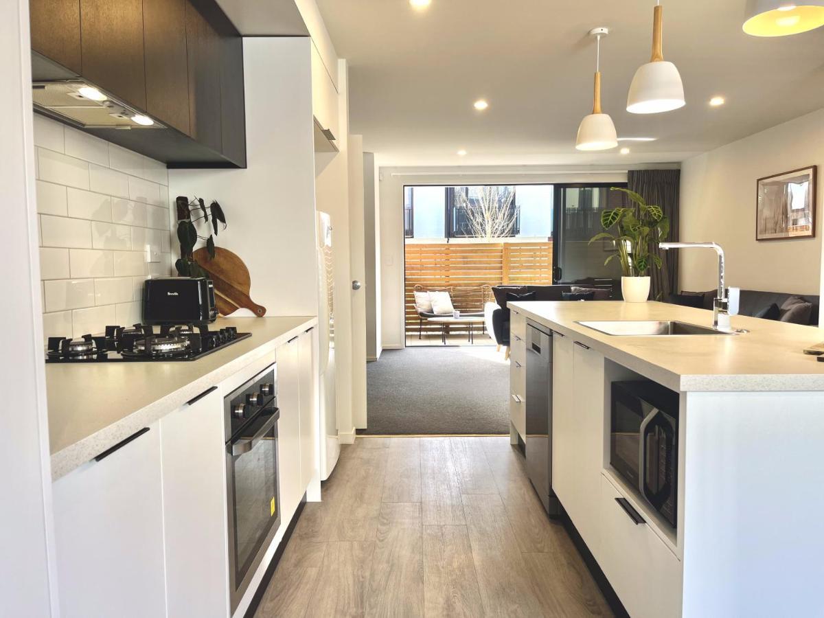 Modern & Central City - By Kosh Bnb Hamilton Exteriér fotografie
